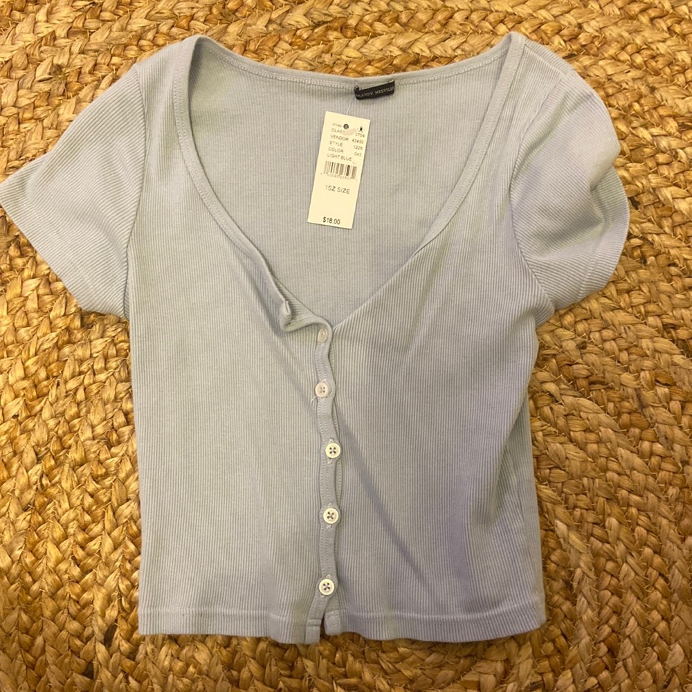 Brandy Melville button up cropped tee